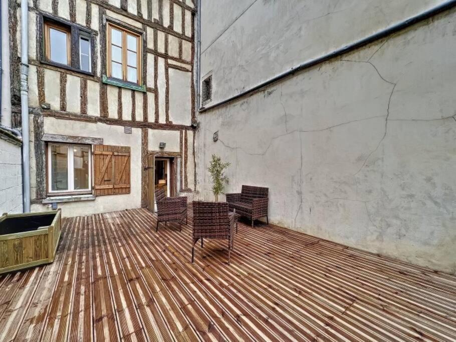 *Jaures* Hyper Centre / Terrasse Lägenhet Troyes Exteriör bild